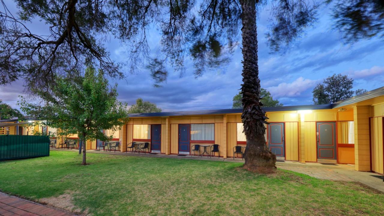 Cootamundra Gardens Motel Exterior foto